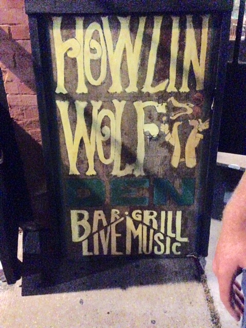 Howlin' Wolf Sign
