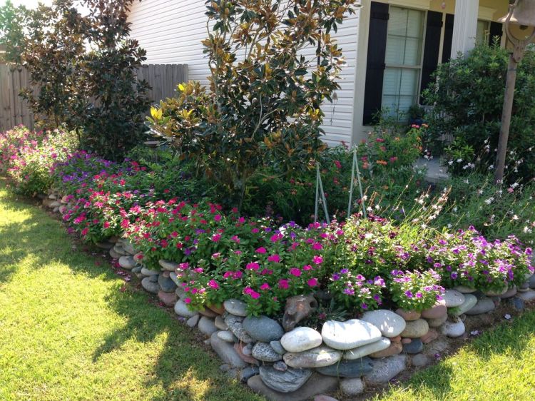 garden-at-the-old-house